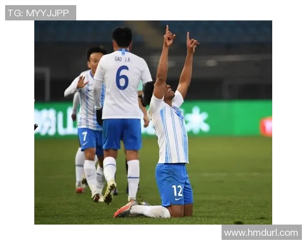 新疆队与青岛队的精彩对决回顾及赛后分析2月12日赛事亮点解析